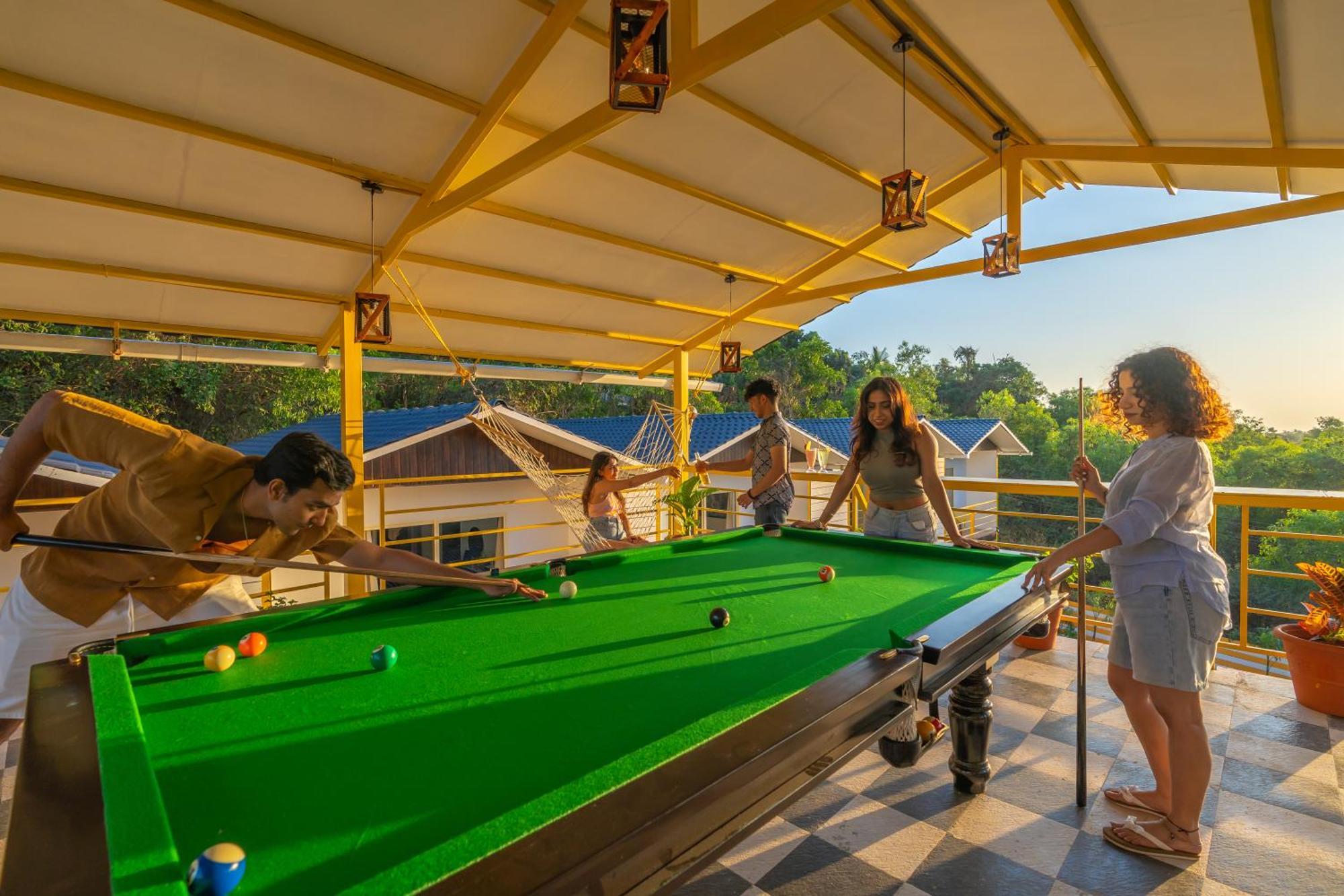The Social Stays Goa, Morjim Formerly Artbuzz Εξωτερικό φωτογραφία