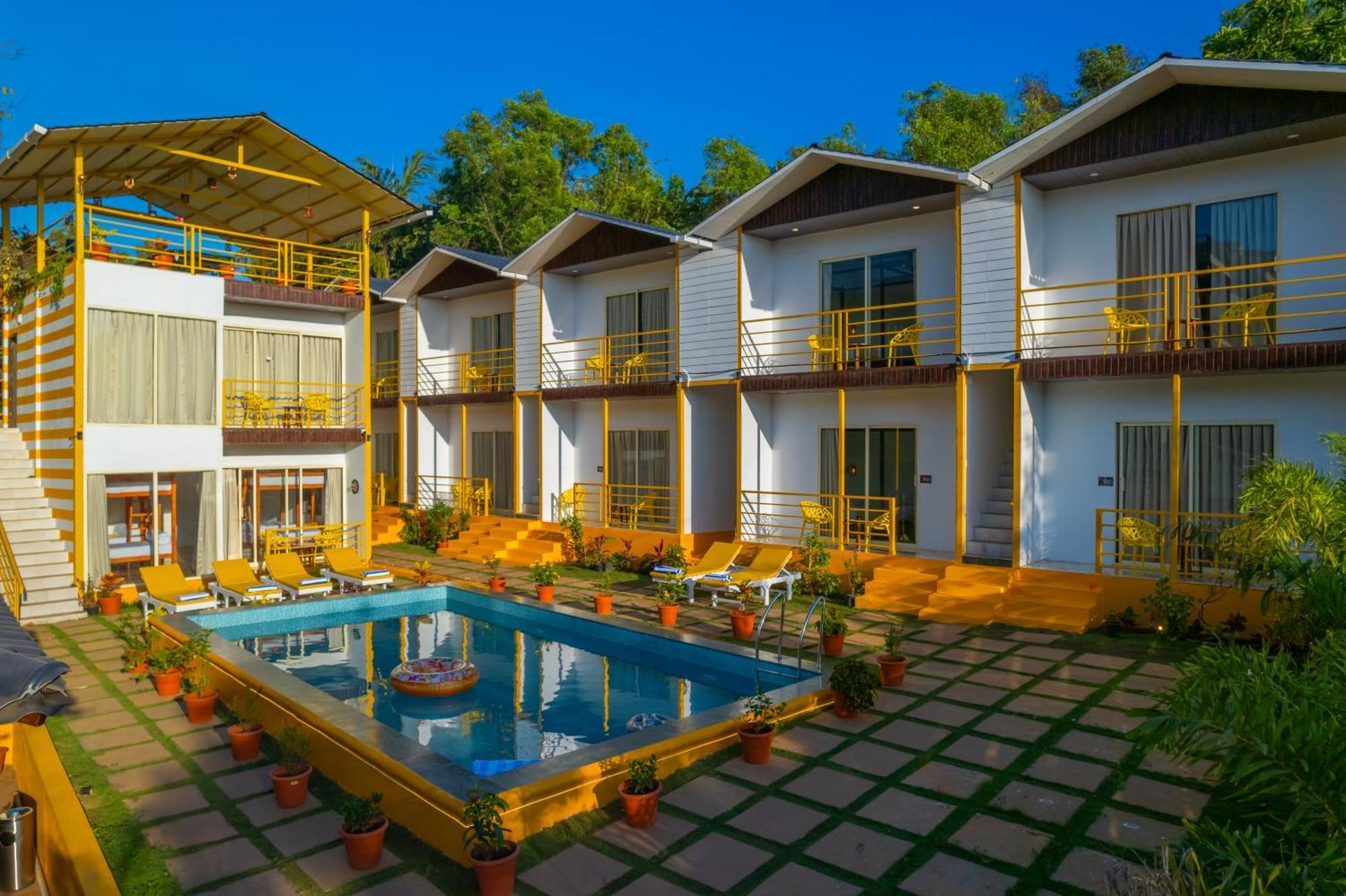 The Social Stays Goa, Morjim Formerly Artbuzz Εξωτερικό φωτογραφία